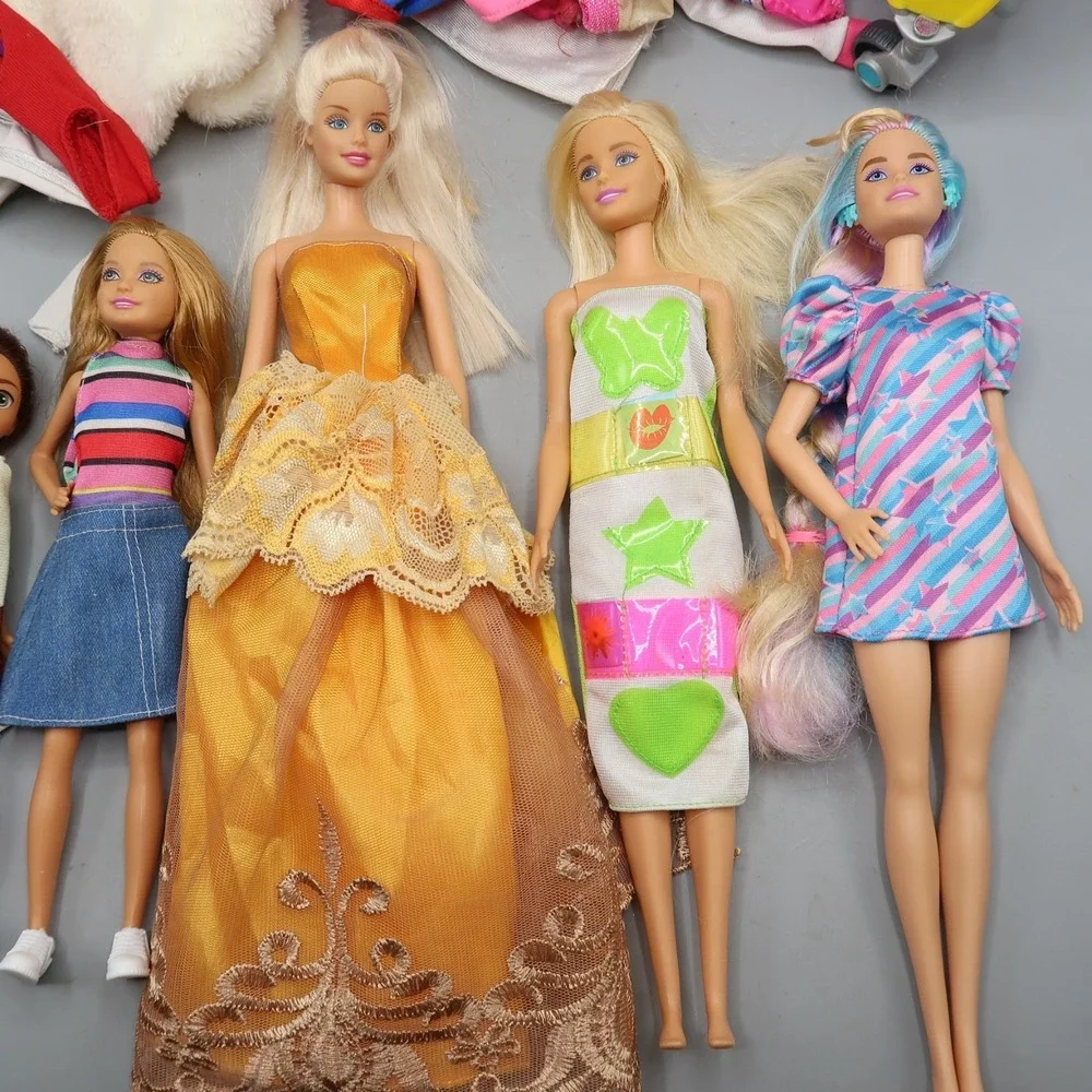 Lot of Barbie Sipper Dolls 2000–2013 w Clothes Outfits Vintage Mixed Bundle